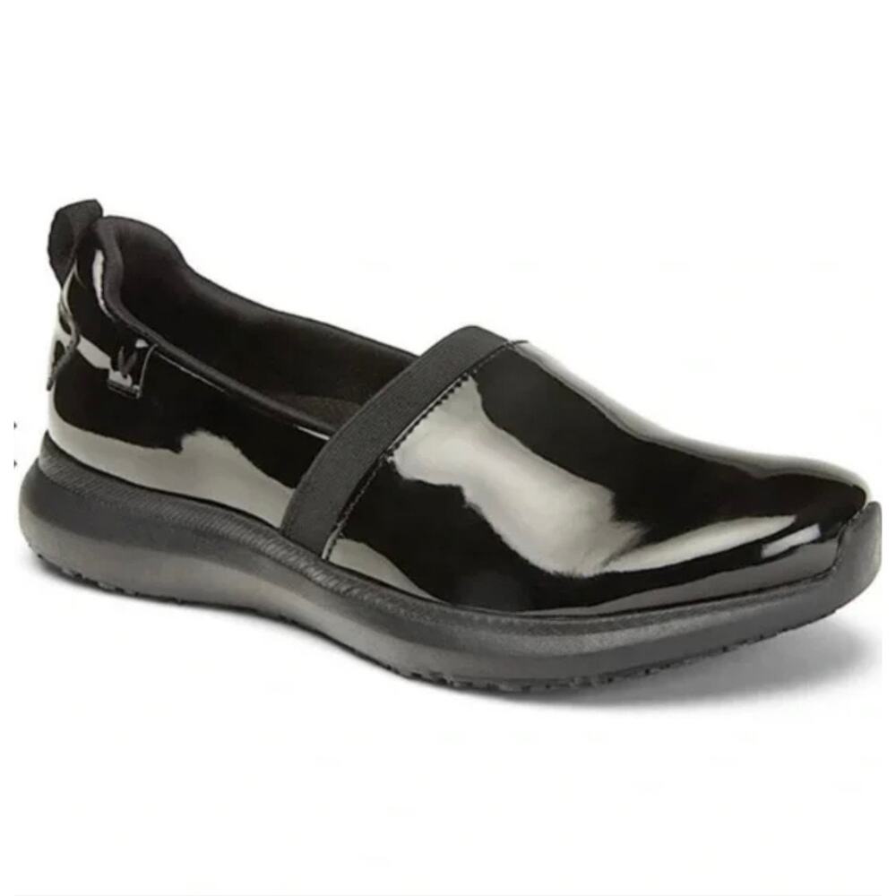 Vionic Pro Fiona Slip On Shoes Black Patent Sz 7.5 Nursing Hospital Med Non Slip
